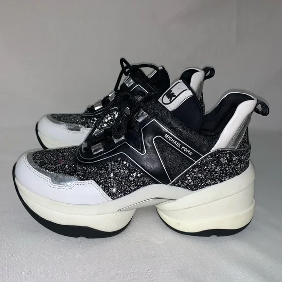 MICHAEL KORS Olympia Glitter Trainer Sneaker Women’s Black Silver 8.5M Lace Up - Picture 6 of 17